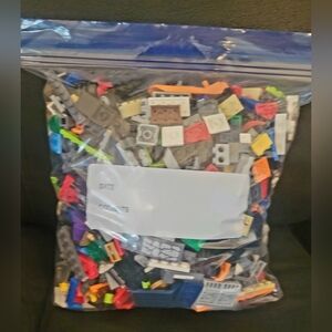 LEGOS Random Assortment Multi-Color Building Bricks (Gallon Bag)